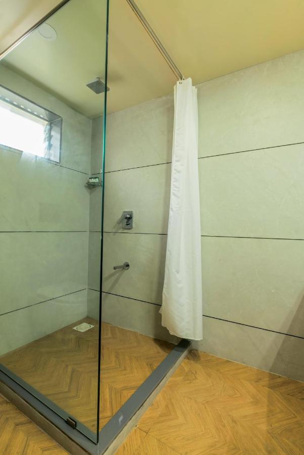 Gold Beach Villa Даман Екстериор снимка