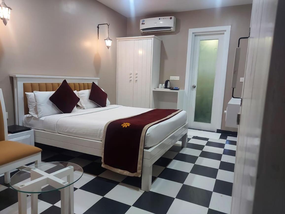 Gold Beach Villa Даман Екстериор снимка