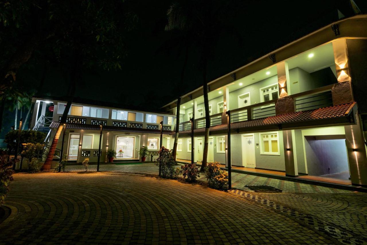 Gold Beach Villa Даман Екстериор снимка