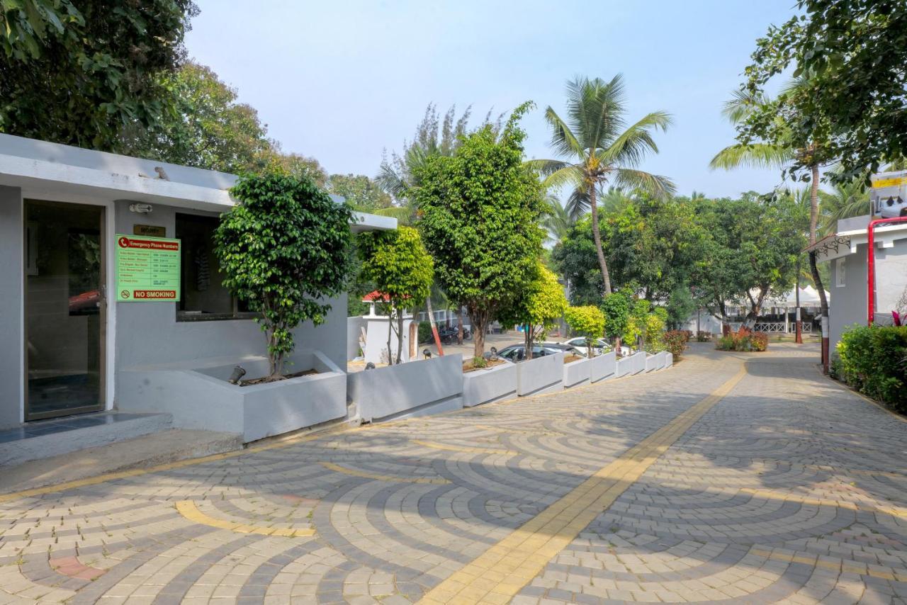 Gold Beach Villa Даман Екстериор снимка