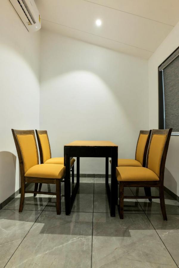 Gold Beach Villa Даман Екстериор снимка
